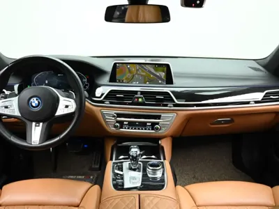 BMW 7-Series 2022, 42503 км, за 64000000 KRW - фото 7
