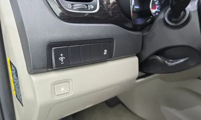 Kia Canival 2019, 138640 км, за 11800000 KRW - фото 14
