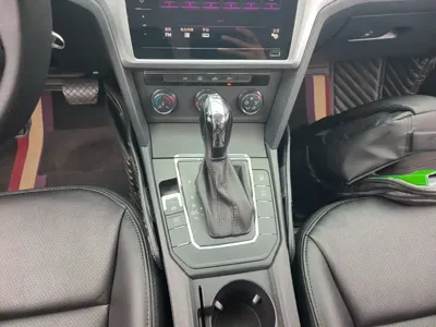 Volkswagen Lamando 2017, 113600 км, за 40900 CNY - фото 14