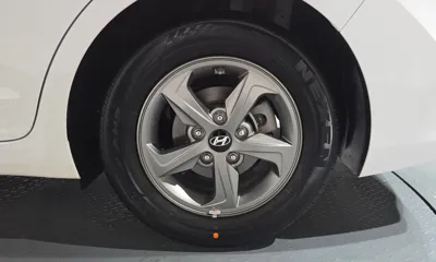 Hyundai Avante 2016, 2347 км, за 12900000 KRW - фото 21