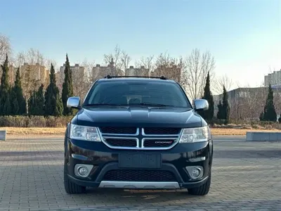 Dodge Journey 2015, 110000 км, за 26000 CNY