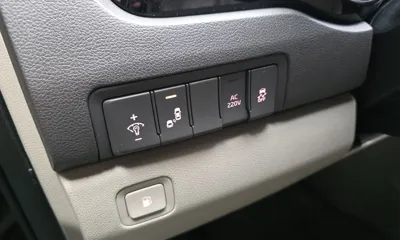 Kia Canival 2018, 130258 км, за 12500000 KRW - фото 17
