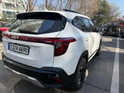 Kia Seltos 2023, 25700 км, за 26200000 KRW