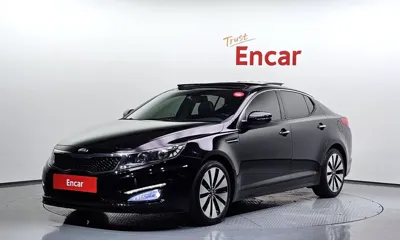 Kia K5 · 2013 год