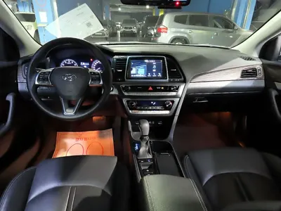 Hyundai Sonata 2018, 152813 км, за 10200000 KRW - фото 5