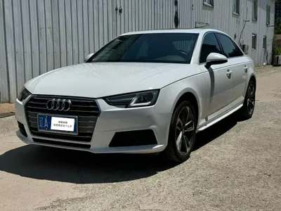 Audi A4L 2017, 135000 км, за 65800 CNY