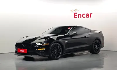 Ford Mustang · 2020 год