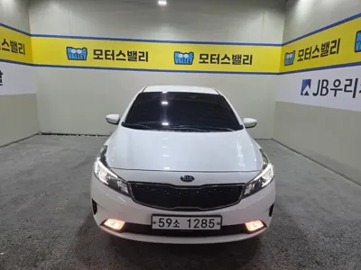 Kia K3 · 2018 год