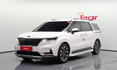 Kia Canival · 2021 год