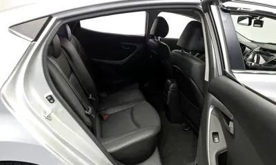 Hyundai Avante 2015, 39259 км, за 7900000 KRW - фото 11