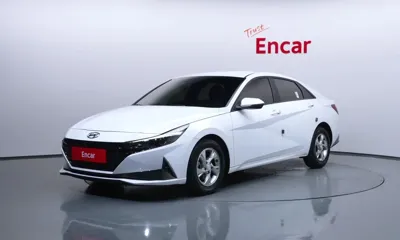 Hyundai Avante · 2022 год