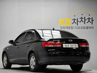 Hyundai Sonata 2010, 200214 км, за 1950000 KRW - фото 4