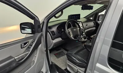 Hyundai Starex 2016, 140843 км, за 7990000 KRW - фото 11