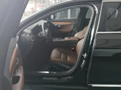 Volvo S90 PHEV 2020, 129800 км, за 119000 CNY - фото 9