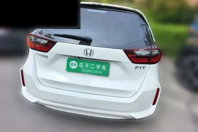 Honda Fit 2023, 22500 км, за 69475.25 CNY