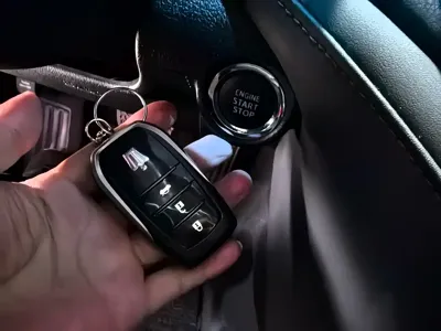 Toyota Crown 2017, 106000 км, за 109800 CNY - фото 18