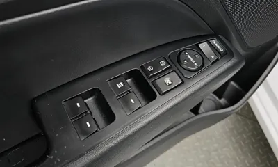 Hyundai Avante 2019, 64254 км, за 13700000 KRW - фото 19