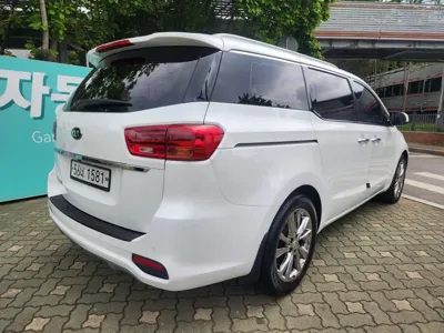 Kia Canival 2019, 56487 км, за 16500000 KRW