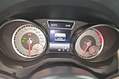 Mercedes-Benz GLA 2016, 84700 км, за 67099.71 CNY - фото 15
