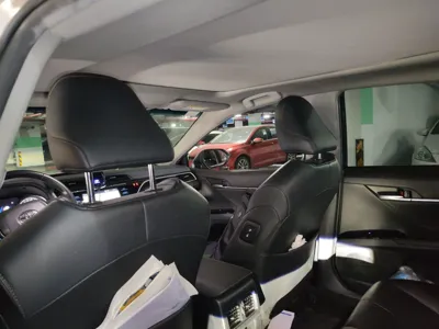 Toyota Camry 2018, 88000 км, за 91901.33 CNY - фото 15