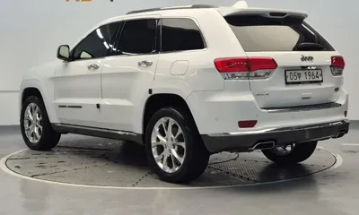 Jeep Cherokee 2019, 67771 км, за 23900000 KRW