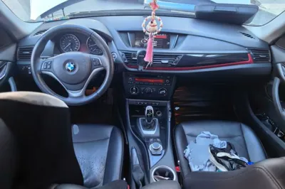 BMW X1 2015, 91000 км, за 41120.92 CNY - фото 9
