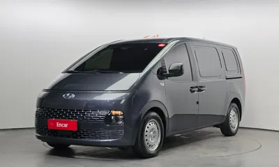 Hyundai Staria · 2024 год