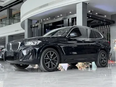 BMW X3 2023, 28000 км, за 186800 CNY - фото 1
