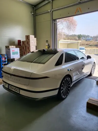 Hyundai Grandeur 2023, 69900 км, за 33000000 KRW