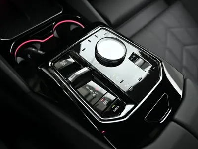 BMW 5-Series 2025, 11090 км, за 61000000 KRW - фото 9
