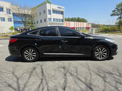 Hyundai Grandeur 2012, 133894 км, за 3900000 KRW - фото 7