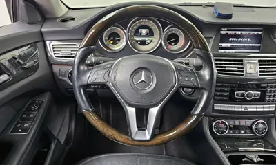 Mercedes-Benz CLS-Class 2013, 175221 км, за 9100000 KRW - фото 13