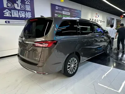 Buick GL8 2023, 52000 км, за 135800 CNY - фото 9