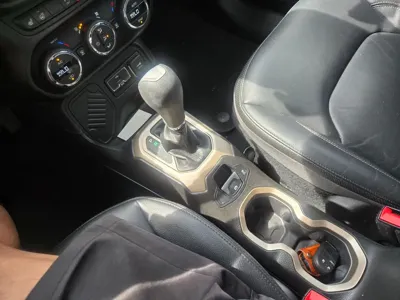 Jeep Renegade 2017, 198462 км, за 4990000 KRW - фото 9
