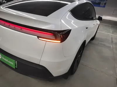 Tesla Model Y 2025, 17500 км, за 238490.34 CNY - фото 9