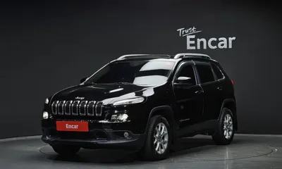 Jeep Cherokee · 2017 год