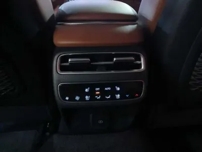 Genesis GV70 2025, 6559 км, за 36500000 KRW - фото 8