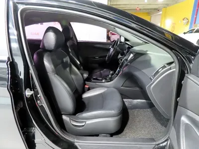 Hyundai Sonata 2014, 189066 км, за 3200000 KRW - фото 11