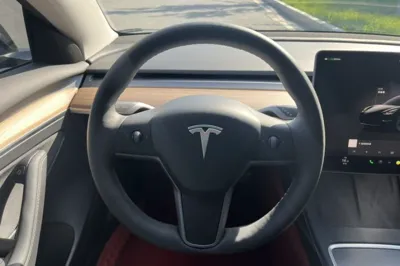 Tesla Model 3 2022, 34300 км, за 175655.82 CNY - фото 10