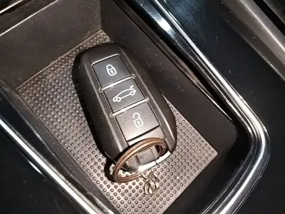 Peugeot 508 2016, 156600 км, за 22900 CNY - фото 9
