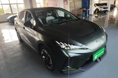 MG 4 EV 2023, 20200 км, за 76177.54 CNY