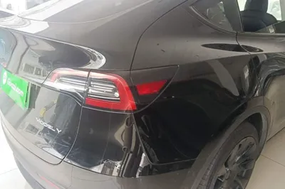 Tesla Model Y 2022, 130900 км, за 155292.81 CNY - фото 9