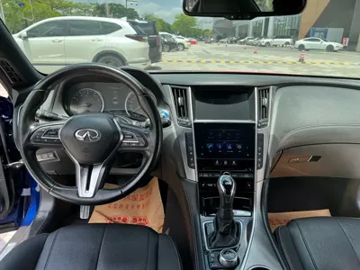 Infiniti Q60 2018, 96000 км, за 99800 CNY - фото 19