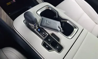 Lexus LM 2025, 14060 км, за 178000000 KRW - фото 9