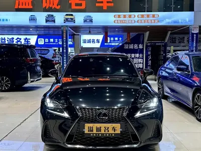 Lexus IS 2018, 110000 км, за 136800 CNY - фото 2