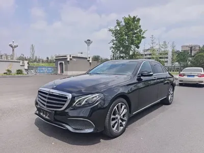 Mercedes-Benz E-Class · 2016 год