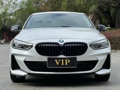 BMW 1 Series 2021, 70000 км, за 82800 CNY
