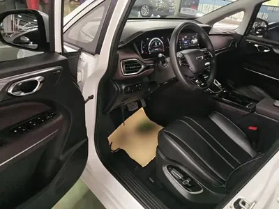 GAC Motor Trumpchi M6 2023, 5800 км, за 84400 CNY - фото 16