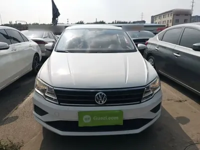 Volkswagen Jetta 2017, 102600 км, за 29900 CNY