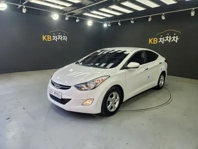 Hyundai Avante 2012, 213869 км, за 2900000 KRW